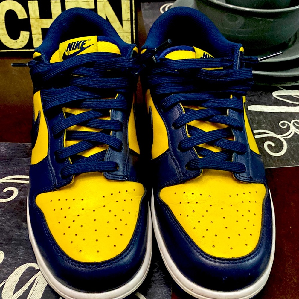 Michigan dunk